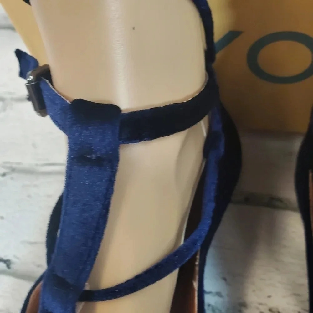 YOKI URBAN 80 Navy Blue Velour Gladiator Laces Flats NWT - Picture 7 of 12